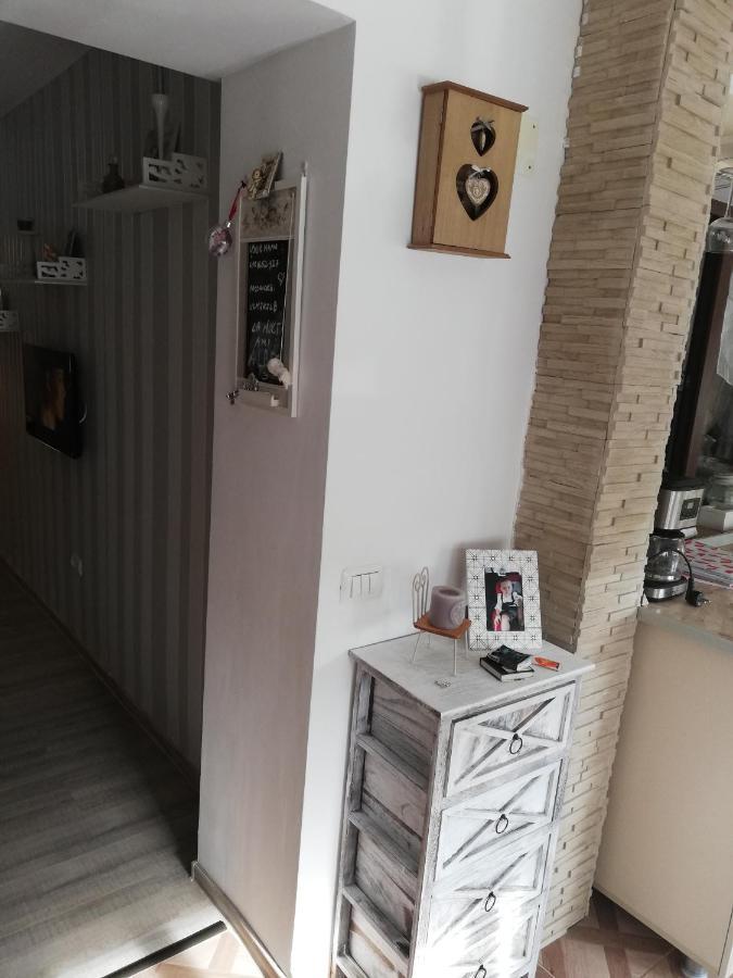 Ferienwohnung Flomar By The Sea Mangalia Exterior foto